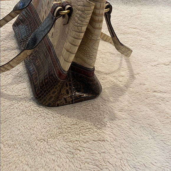 Brahmin Genuine Crocodile Embossed Leather Tote Shoulder Bag Neutral Brown - Picture 3 of 15